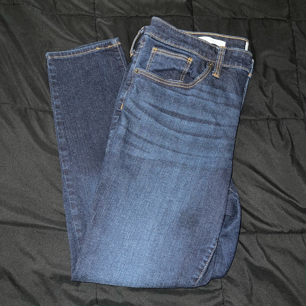 Universal Thread Women’s Mid Rise Skinny Jeans